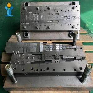 Metal Clips Stamping by Progressive Die